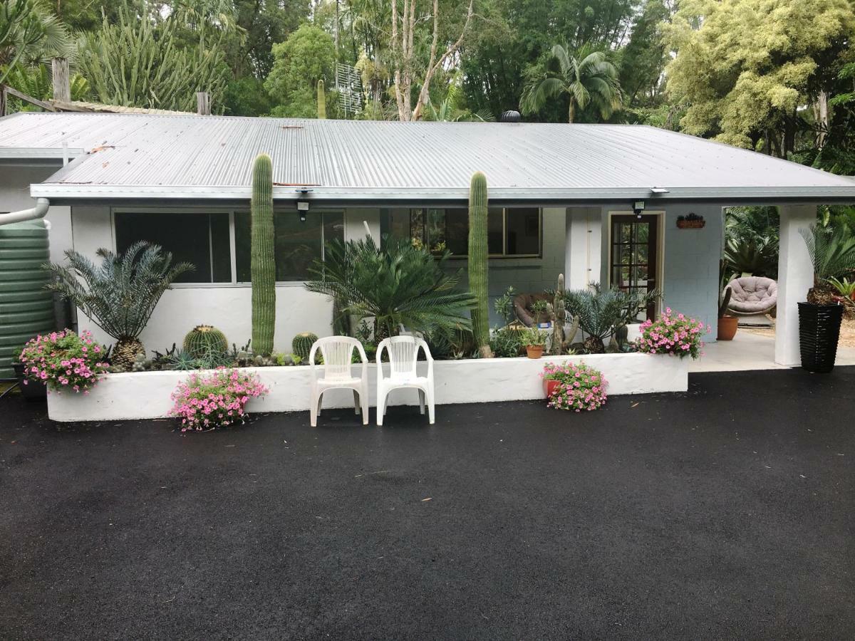 Ancient Gardens Guesthouse & Botanical Gardens Eudlo Exterior photo